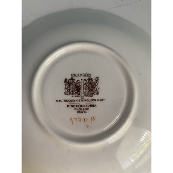 Paragon Yellow Teacup & Saucer Double Warrant Demitasse Gold HM Queen Vintage - Picture 7 of 12